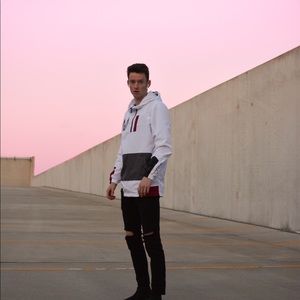 Meet your Posher, Elliot